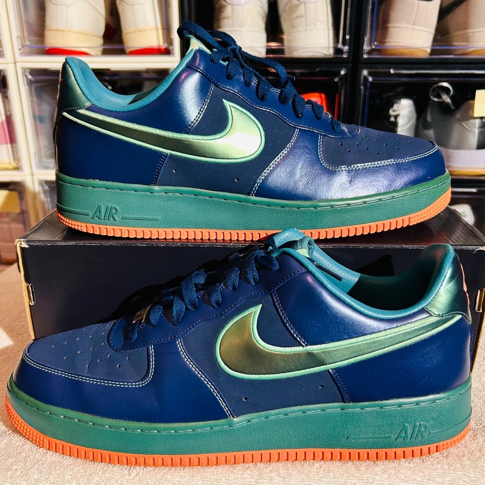 Nike Air Force 1 Low "Brave Blue/Green Glow"
488298-420.   No box.